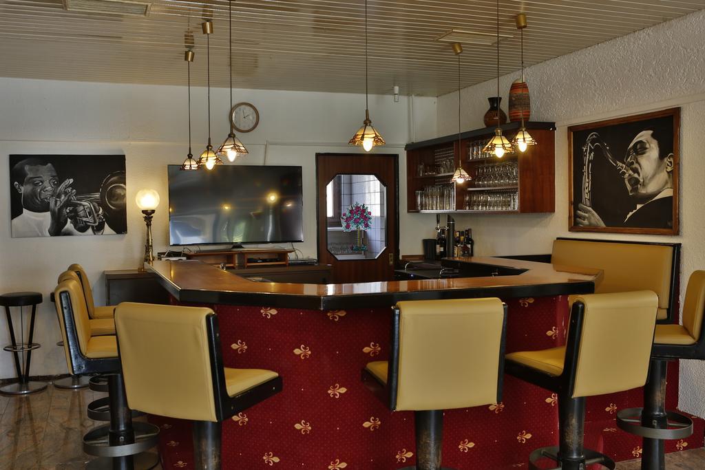 Hotel Maurer Karlsruhe Luaran gambar
