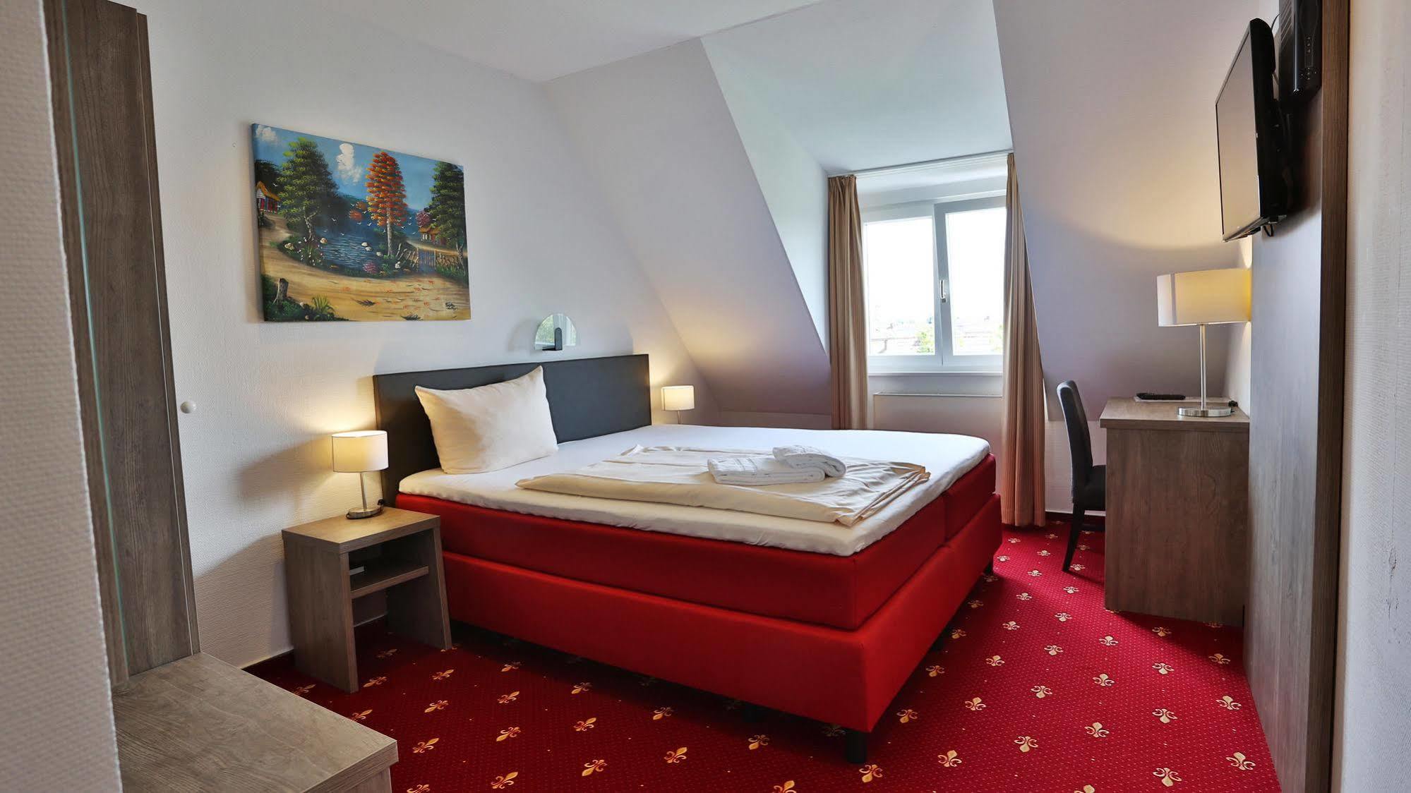 Hotel Maurer Karlsruhe Luaran gambar