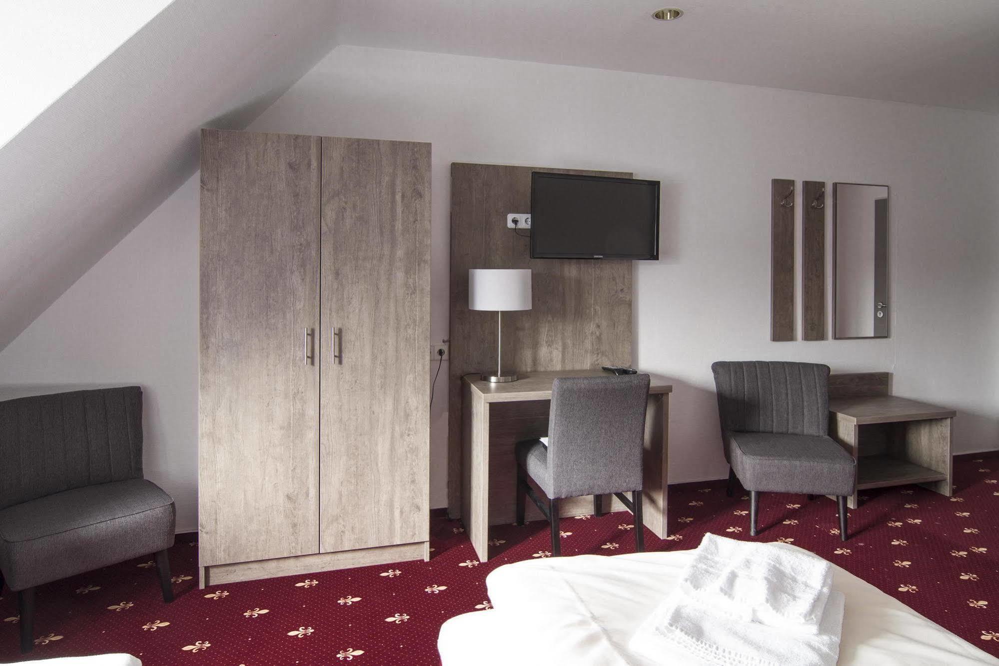 Hotel Maurer Karlsruhe Luaran gambar