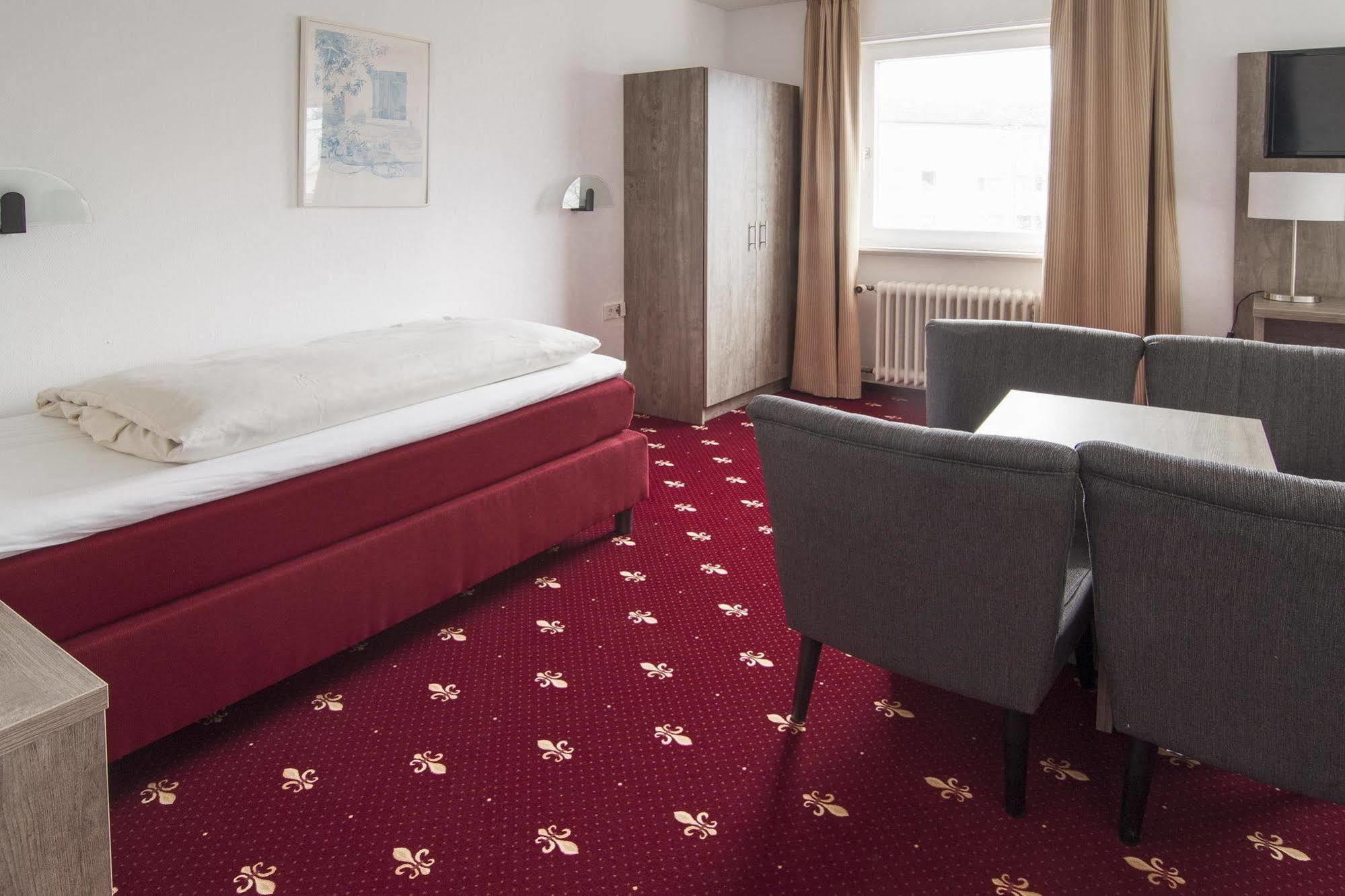 Hotel Maurer Karlsruhe Luaran gambar