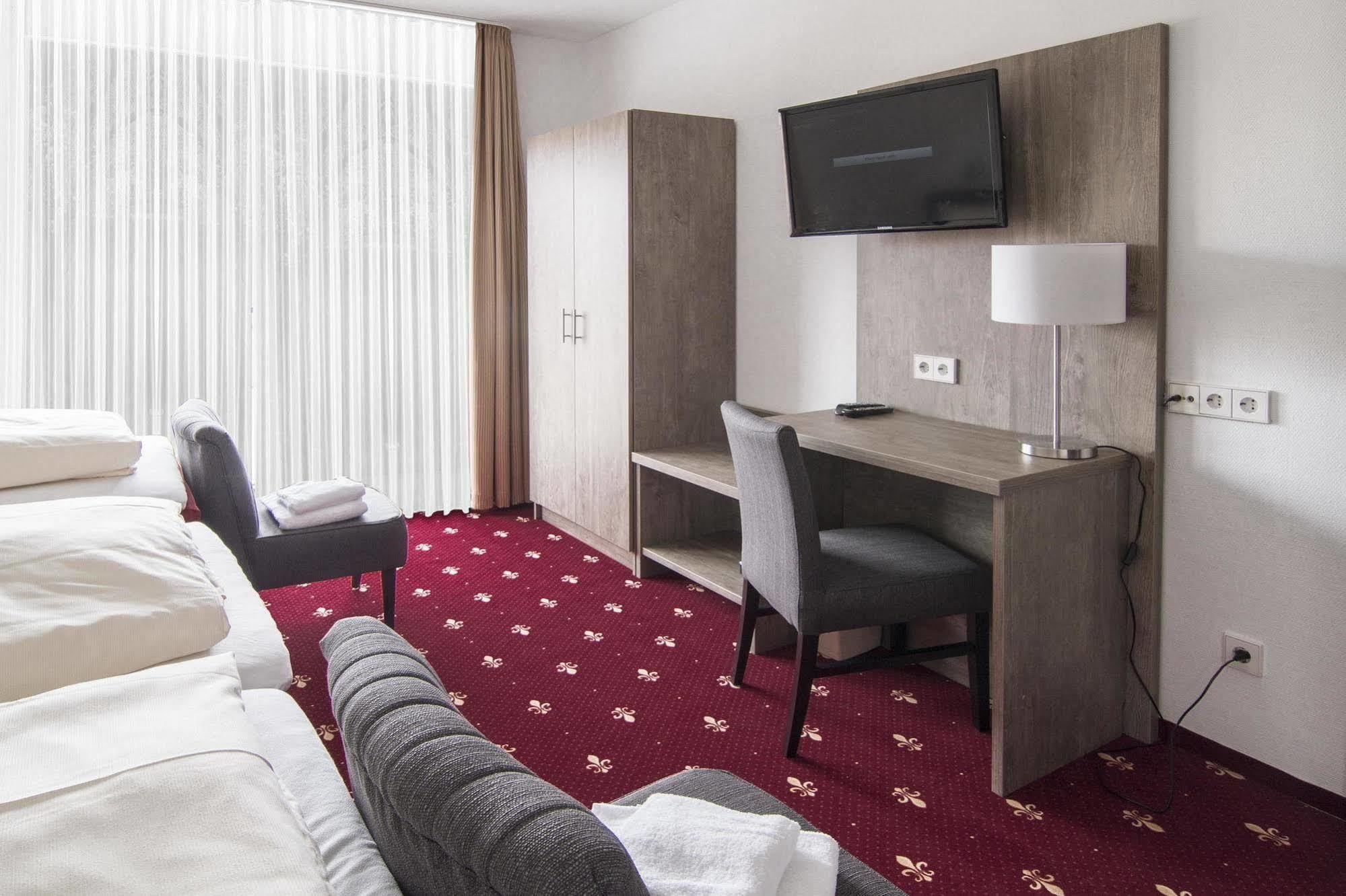 Hotel Maurer Karlsruhe Luaran gambar